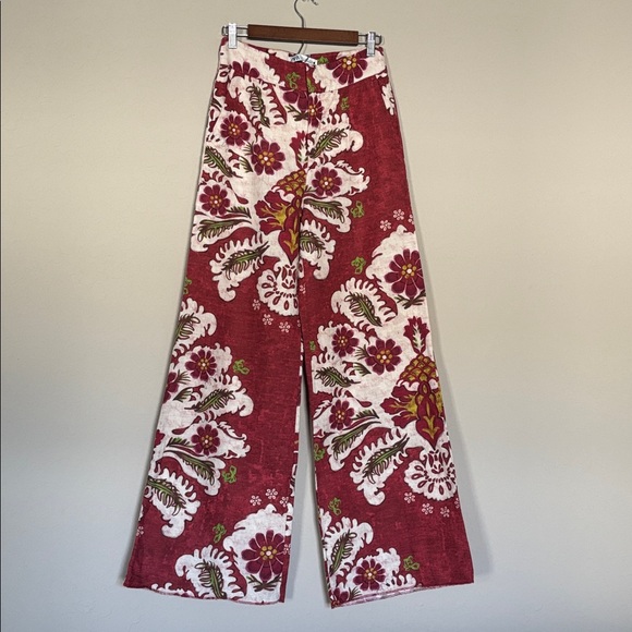 Zara Red Floral Wide-leg pants made from a linen blend. Size 28 - Picture 2 of 7